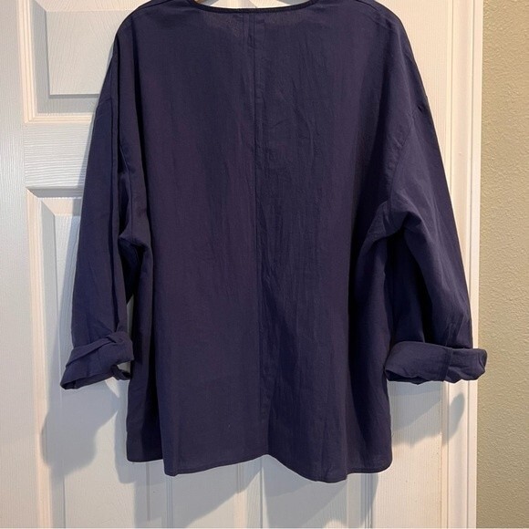 Noracora Navy Blue Vneck Plus Blouse Size XXL - Picture 2 of 7
